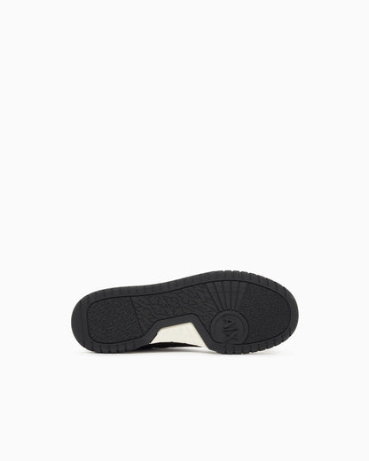 Sneakers in leather and suede with rubber sole