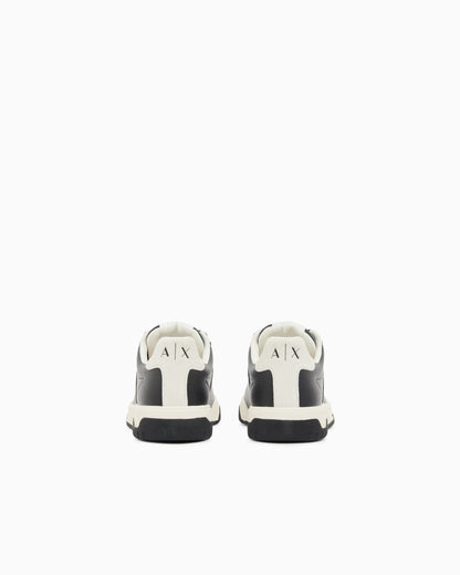 Sneakers in leather and suede with rubber sole