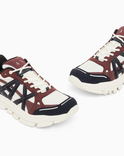 Sneakers in mesh and suede