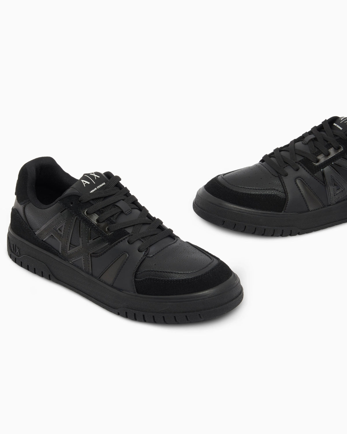Sneakers in split leather and suede