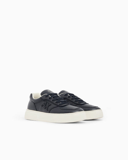Sneakers with deer effect