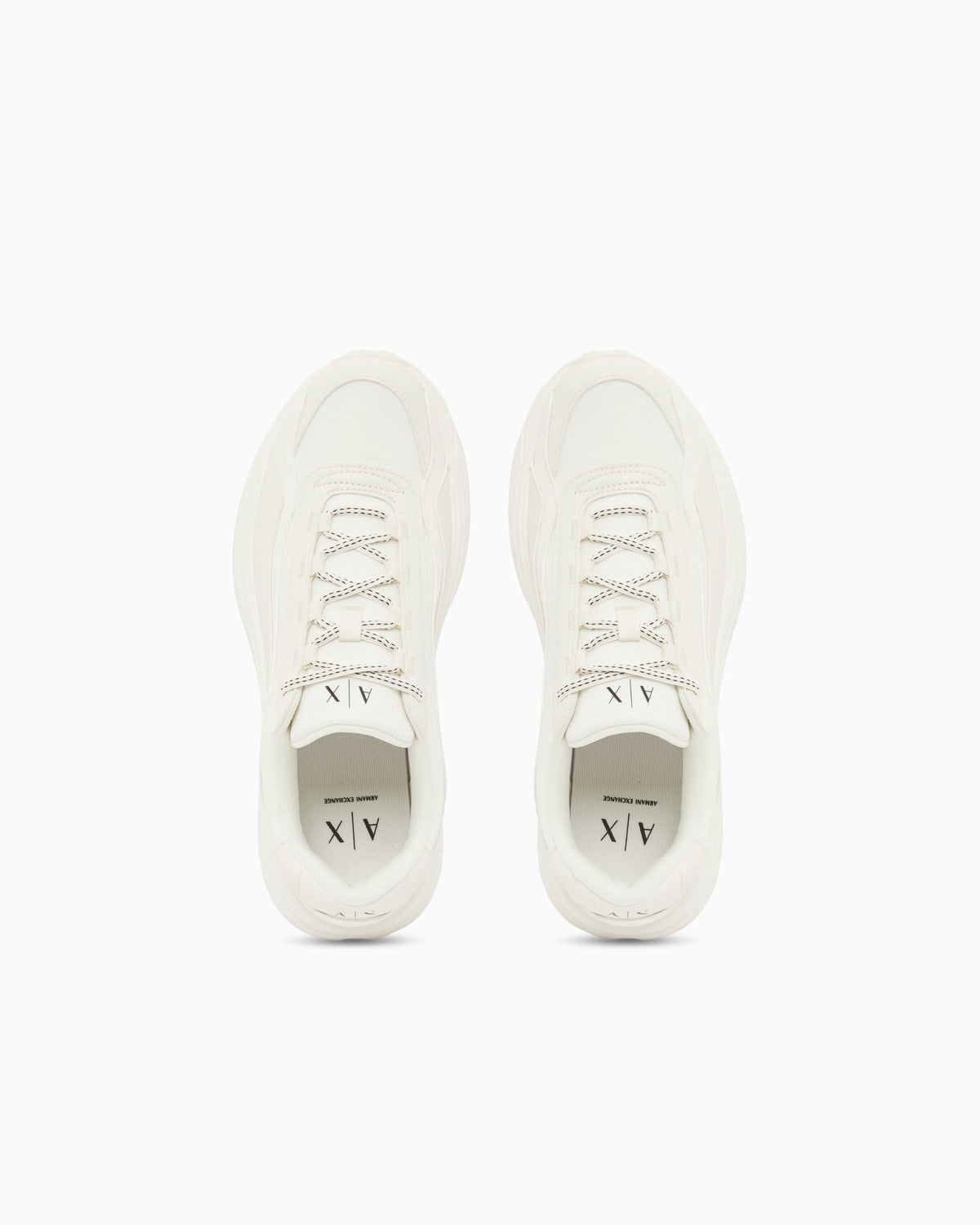 sneakers with ripstop and rubber sole