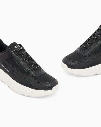 sneakers with ripstop and rubber sole