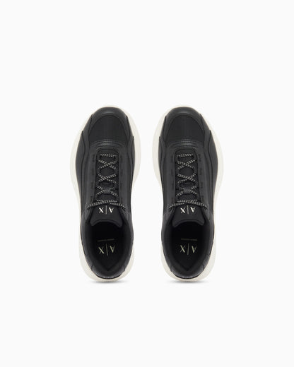 sneakers with ripstop and rubber sole