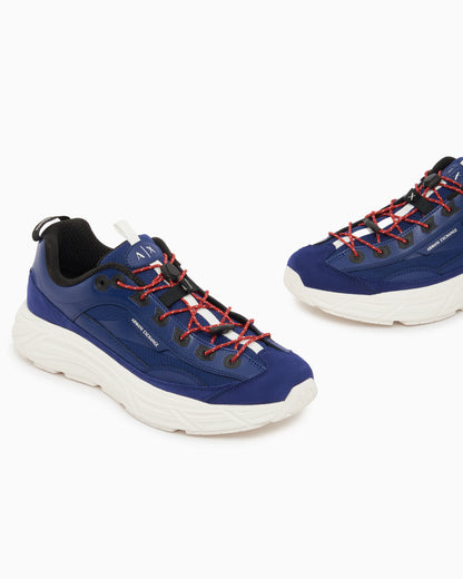 Sneakers in suede and mesh with rubber sole