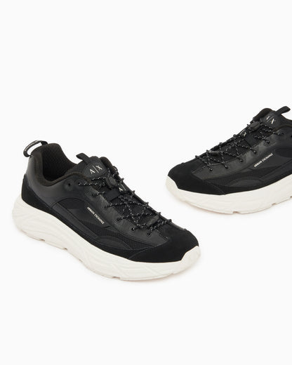 Sneakers in suede and mesh with rubber sole