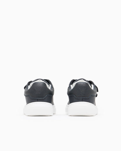 Leather sneakers