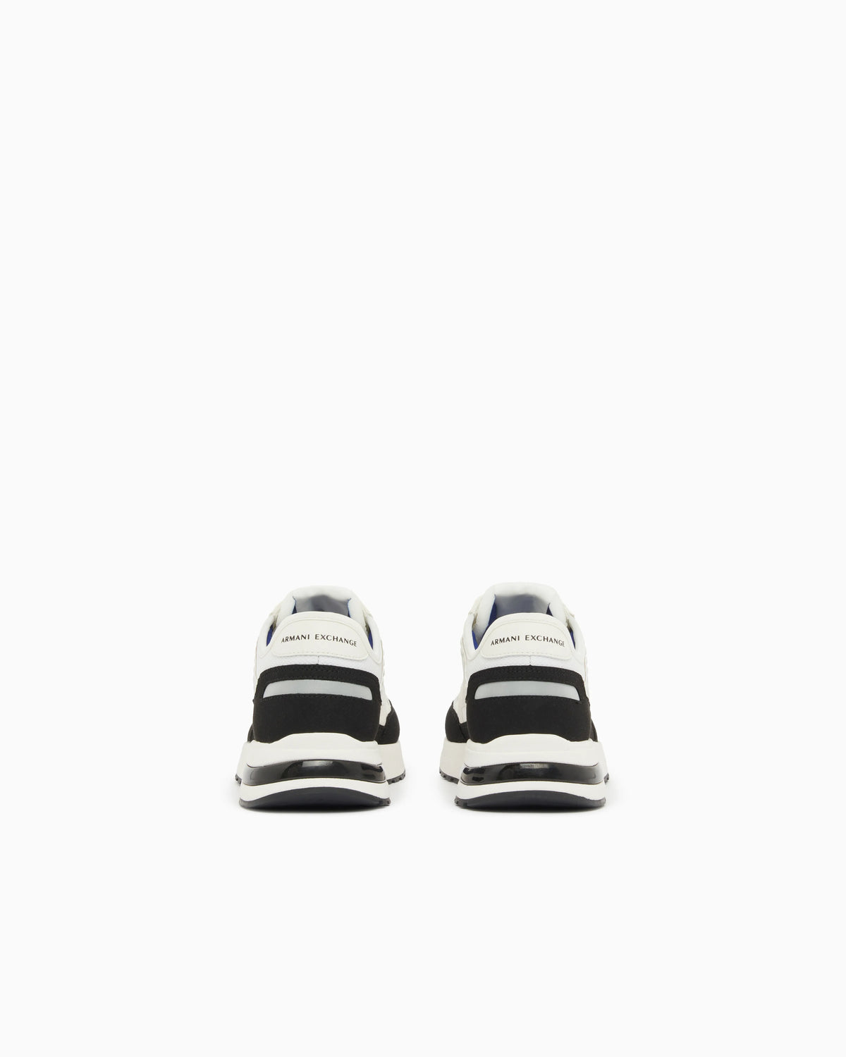 Sneakers in ripstop with micro suede