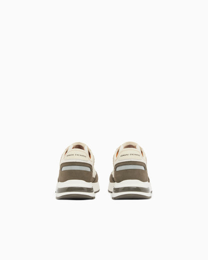 Sneakers in ripstop with micro suede