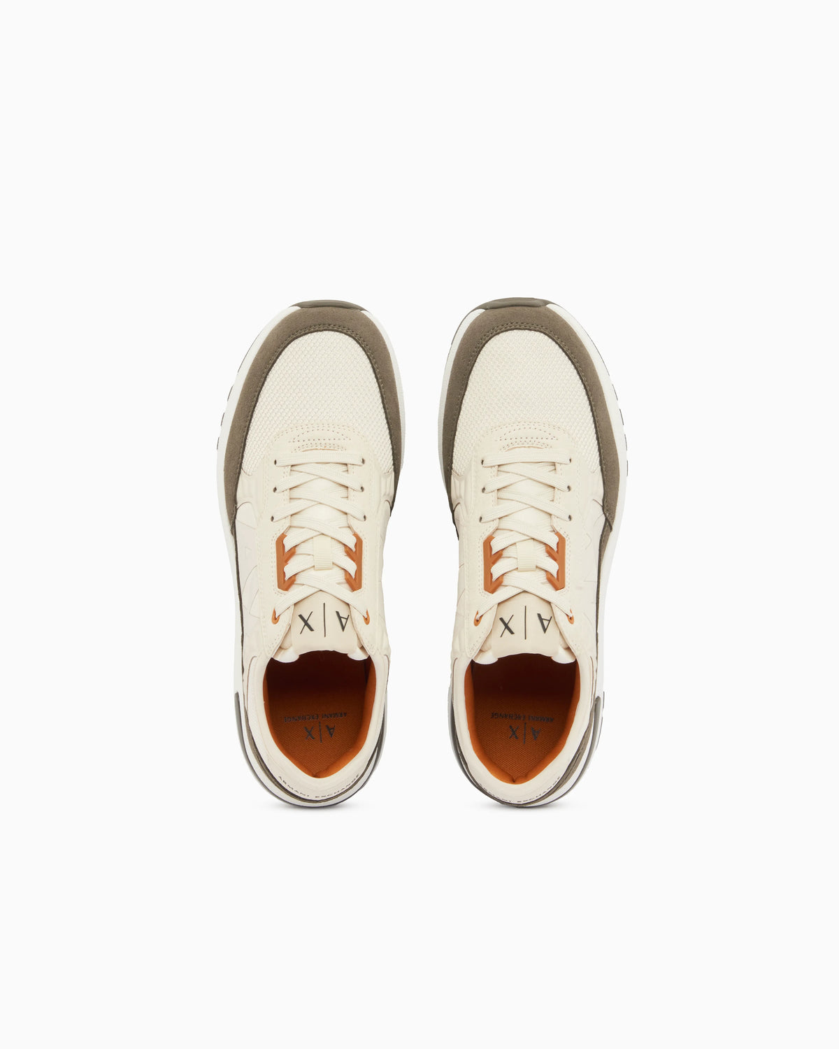 Sneakers in ripstop with micro suede