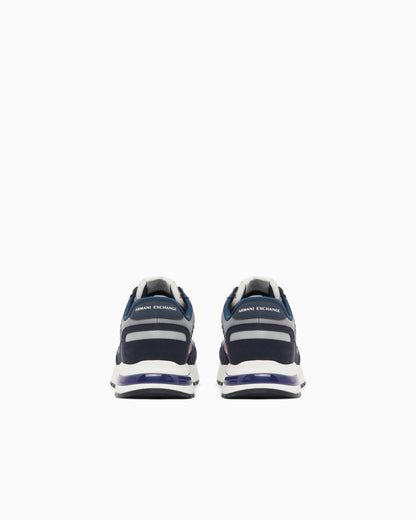 Sneakers in ripstop with micro suede