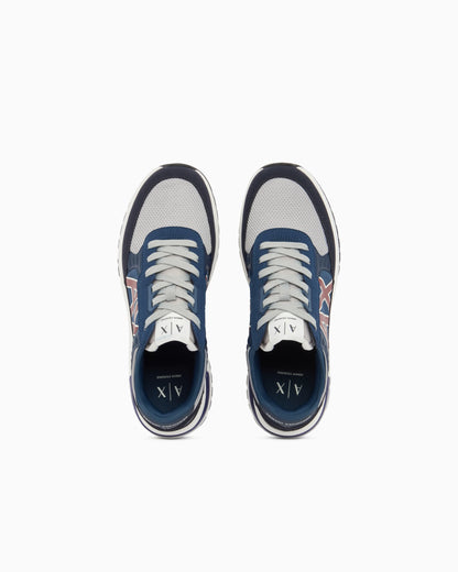 Sneakers in ripstop with micro suede