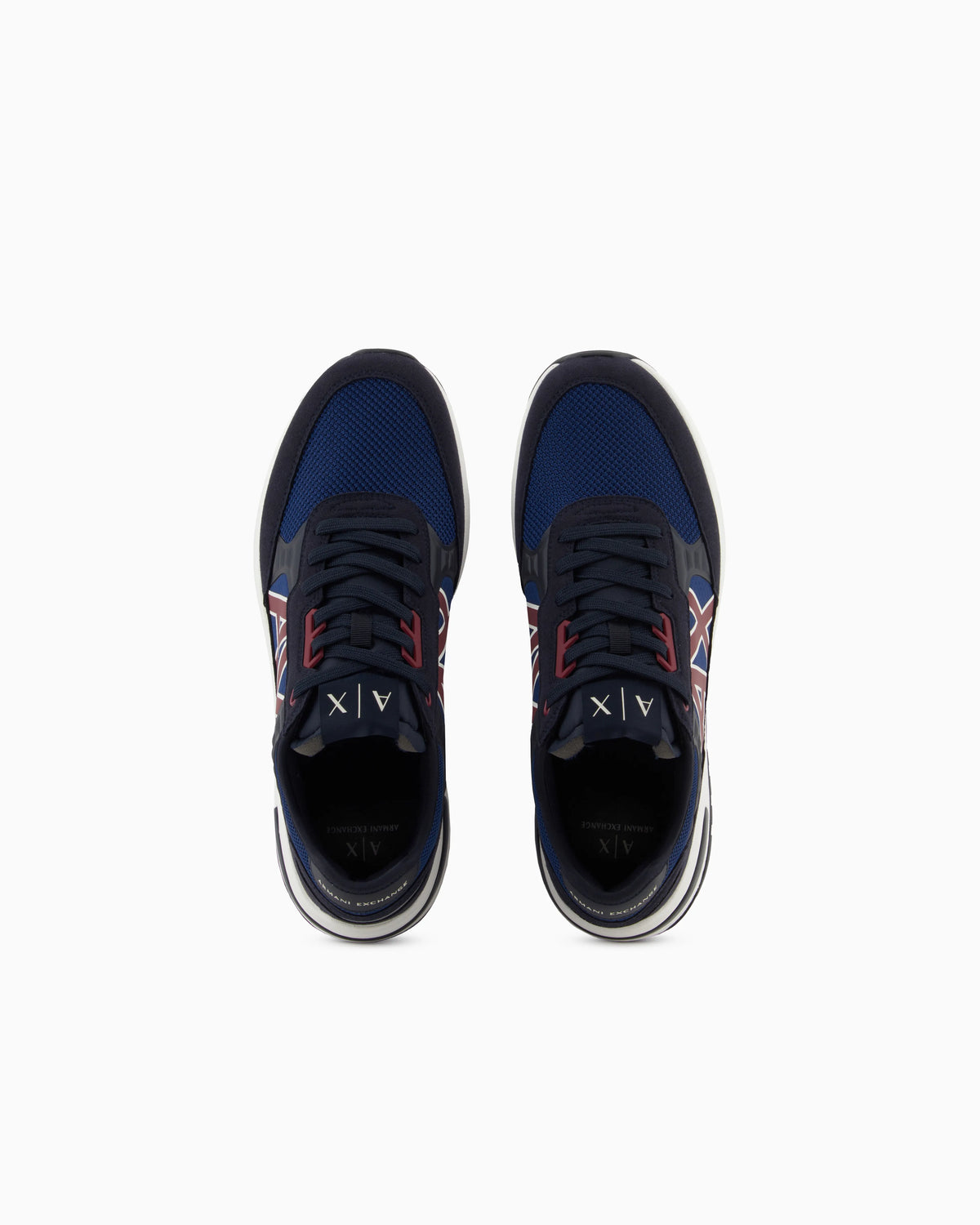 Sneakers in ripstop with micro suede