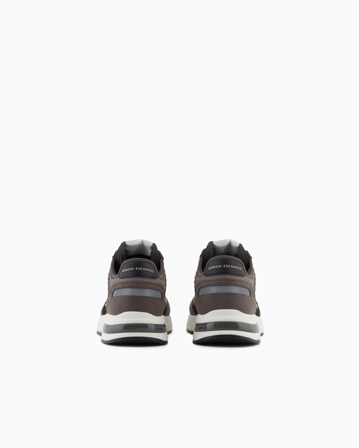 Sneakers in ripstop with micro suede