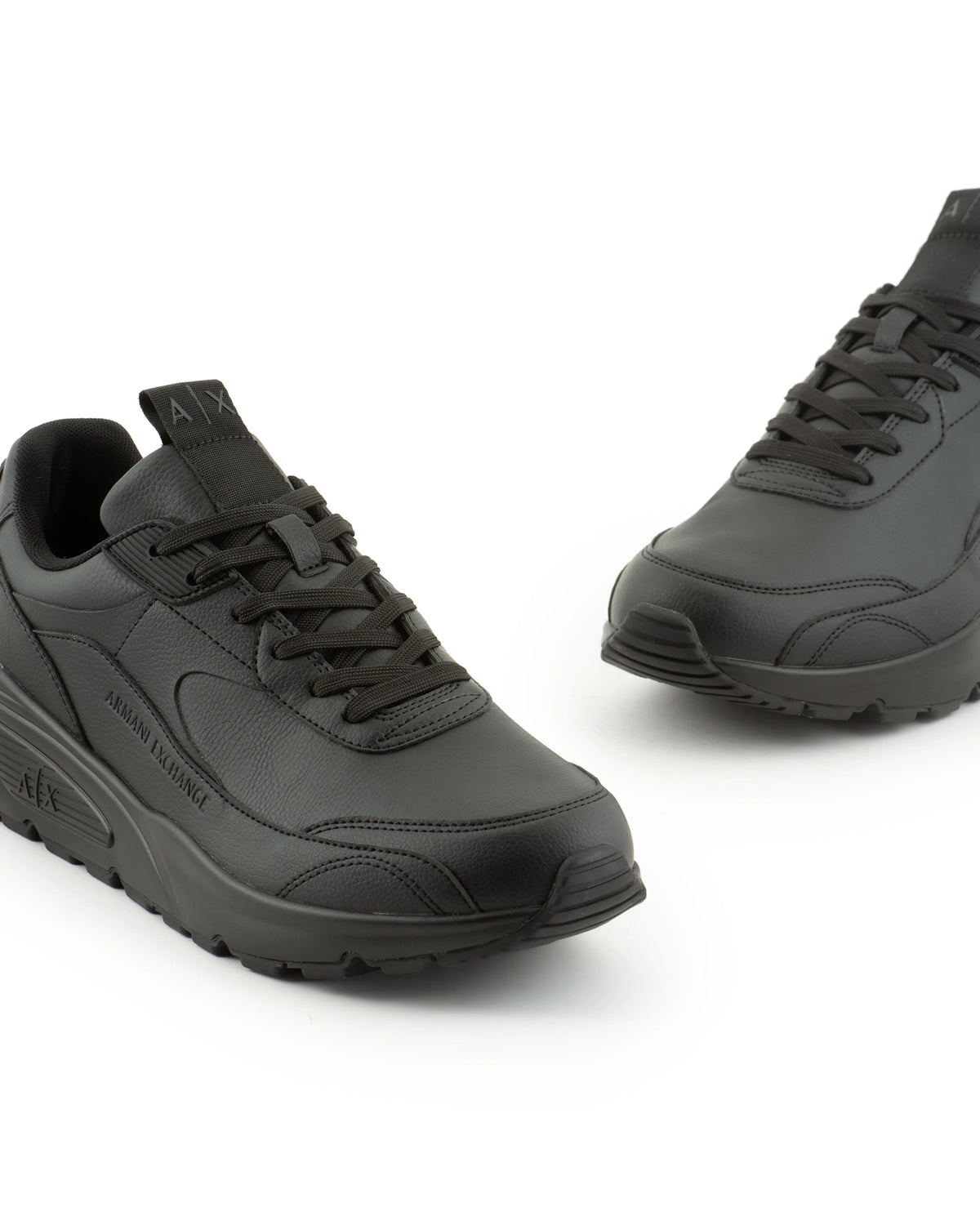 Sneakers with logo