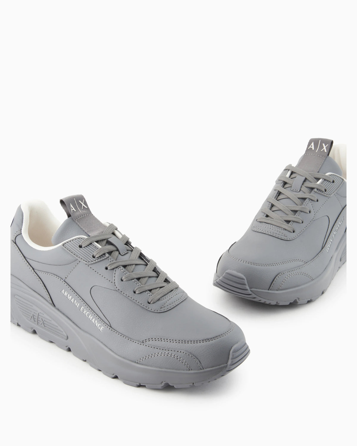 Sneakers with logo