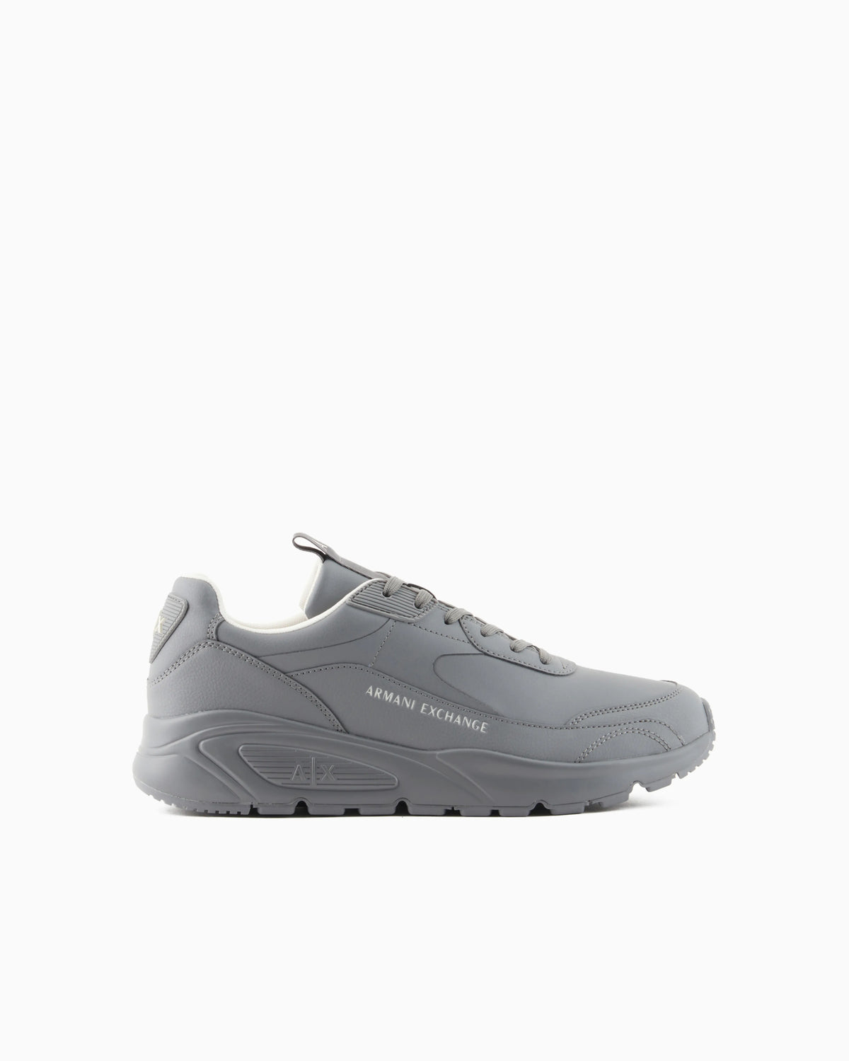 Sneakers with logo