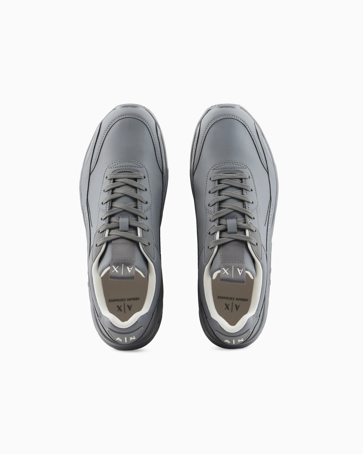 Sneakers with logo