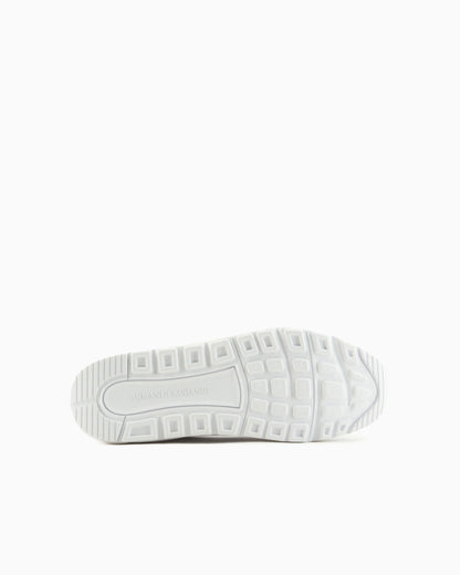 Sneakers with logo