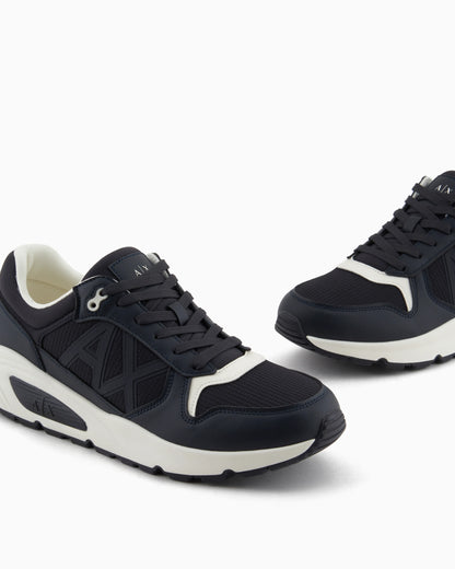 Sneakers with side logo and contrasting inserts