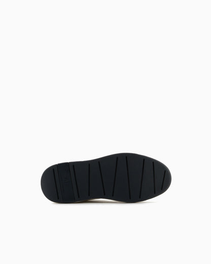 Mesh sneakers with logo on the side