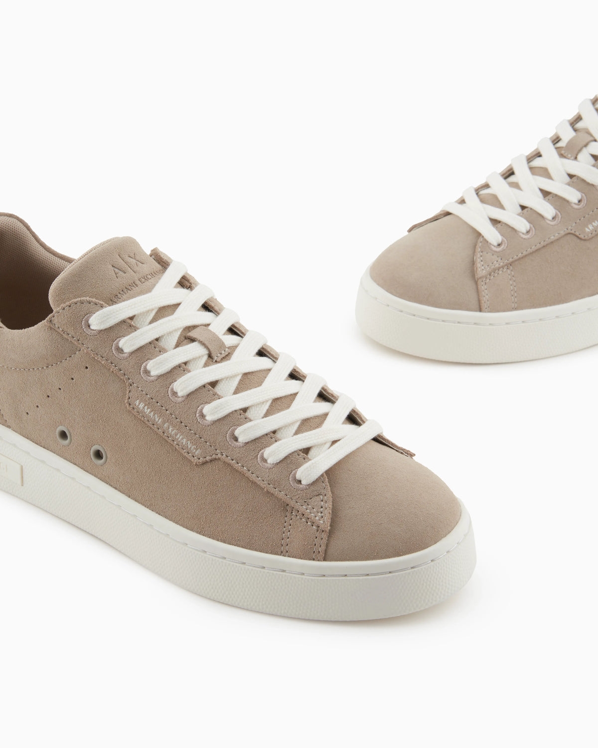Leather sneakers with logo