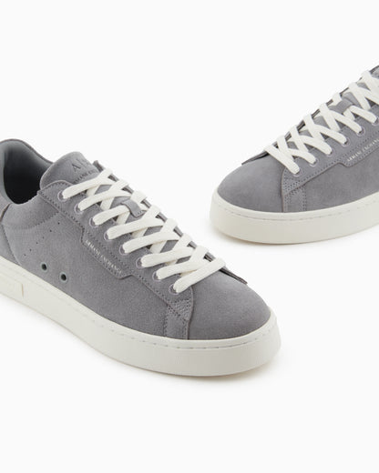 Leather sneakers with logo