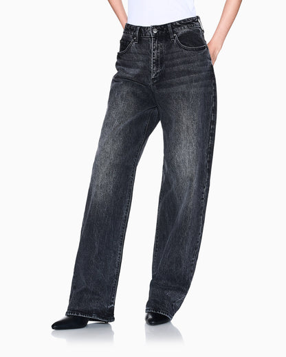 Wide leg jeans in stonewashed denim