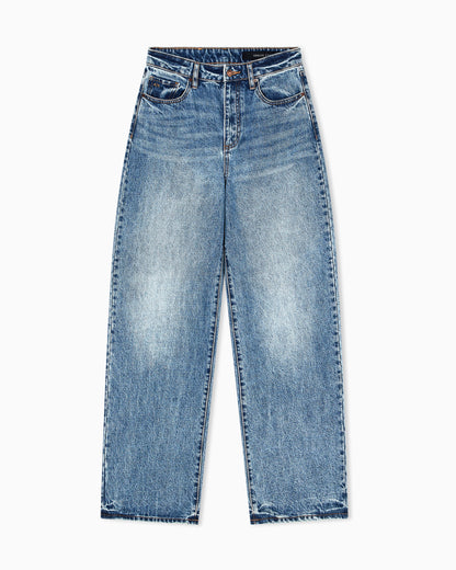 Relaxed fit jeans with used effect