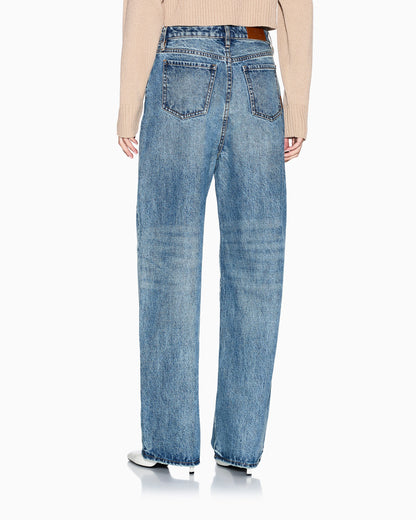 Relaxed fit jeans with used effect