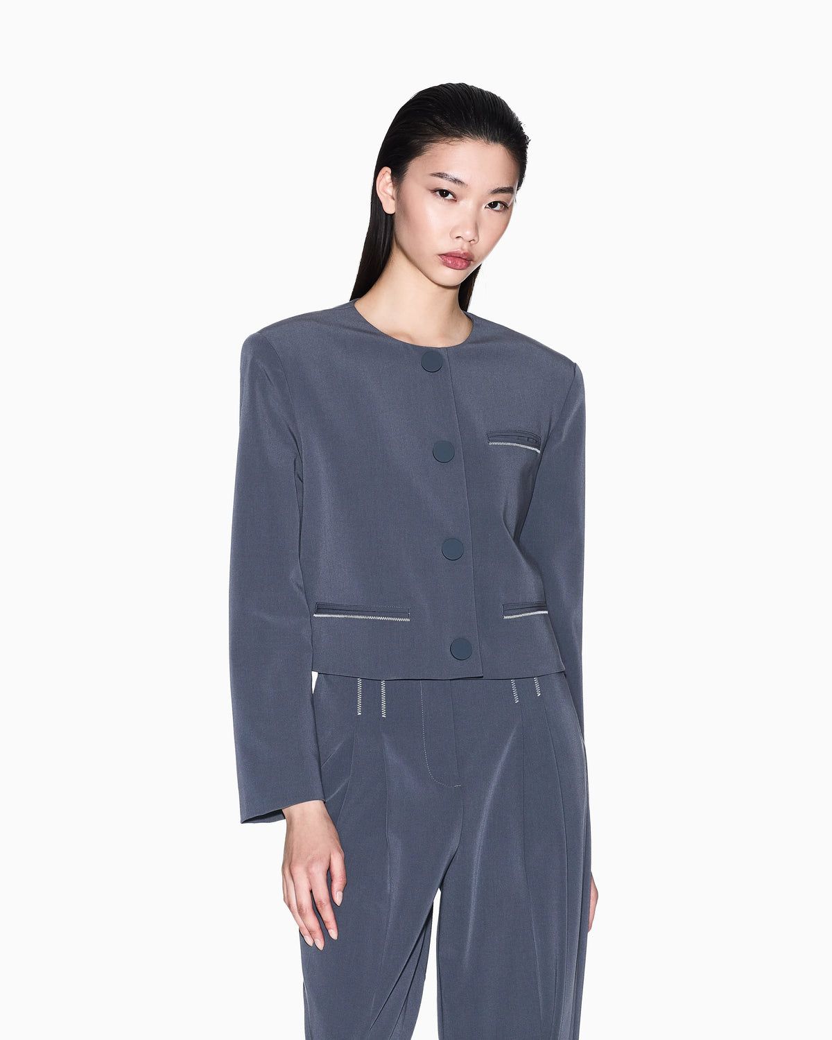 Cropped jacket in stretch fabric