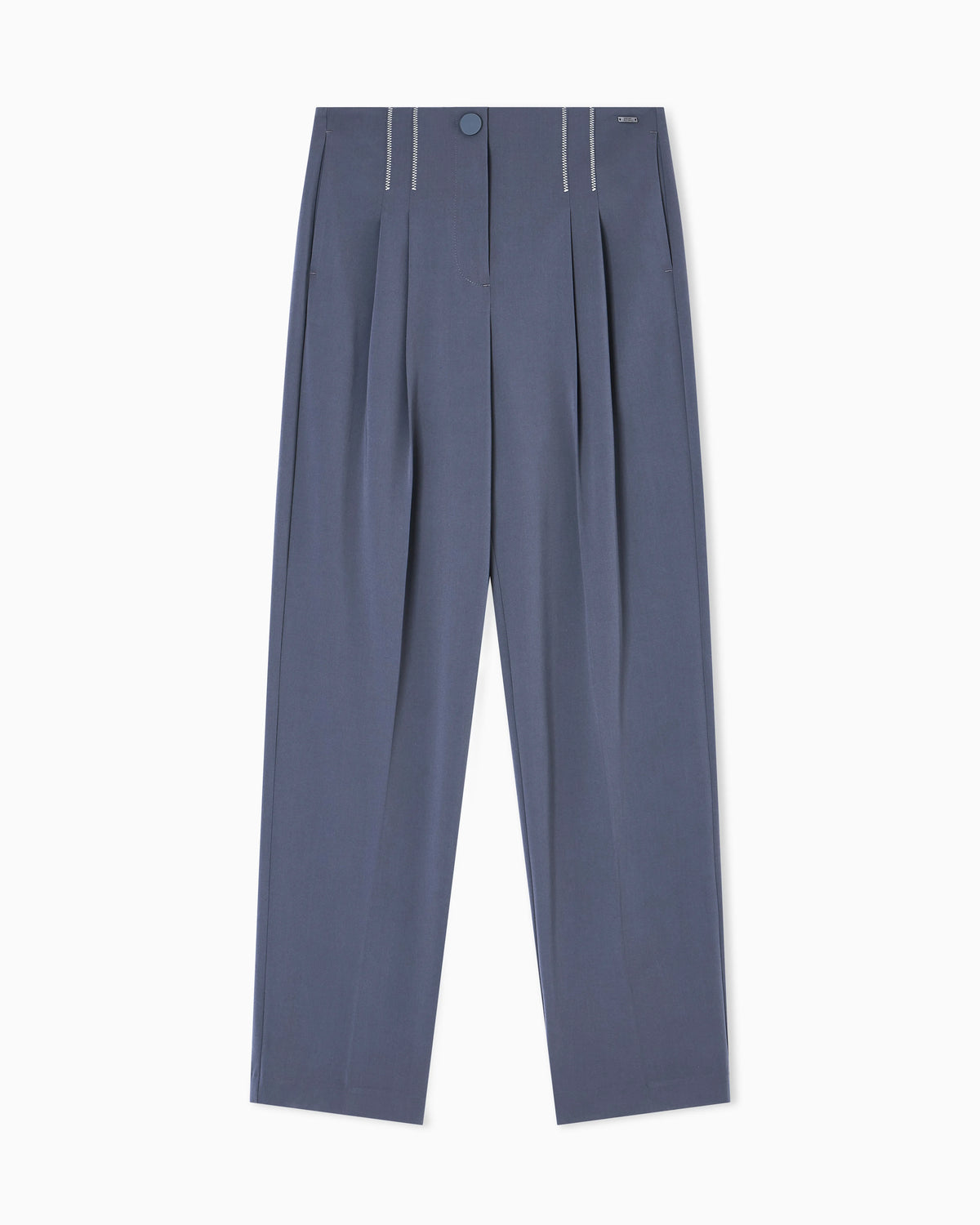 Pants with pleats