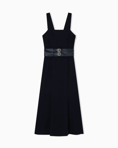 Longuette dress with belt