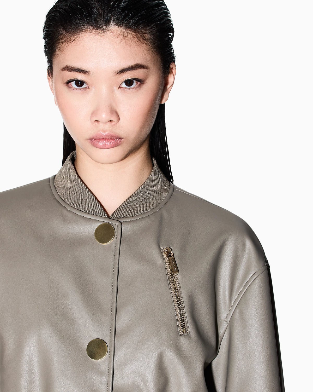 Short faux leather jacket