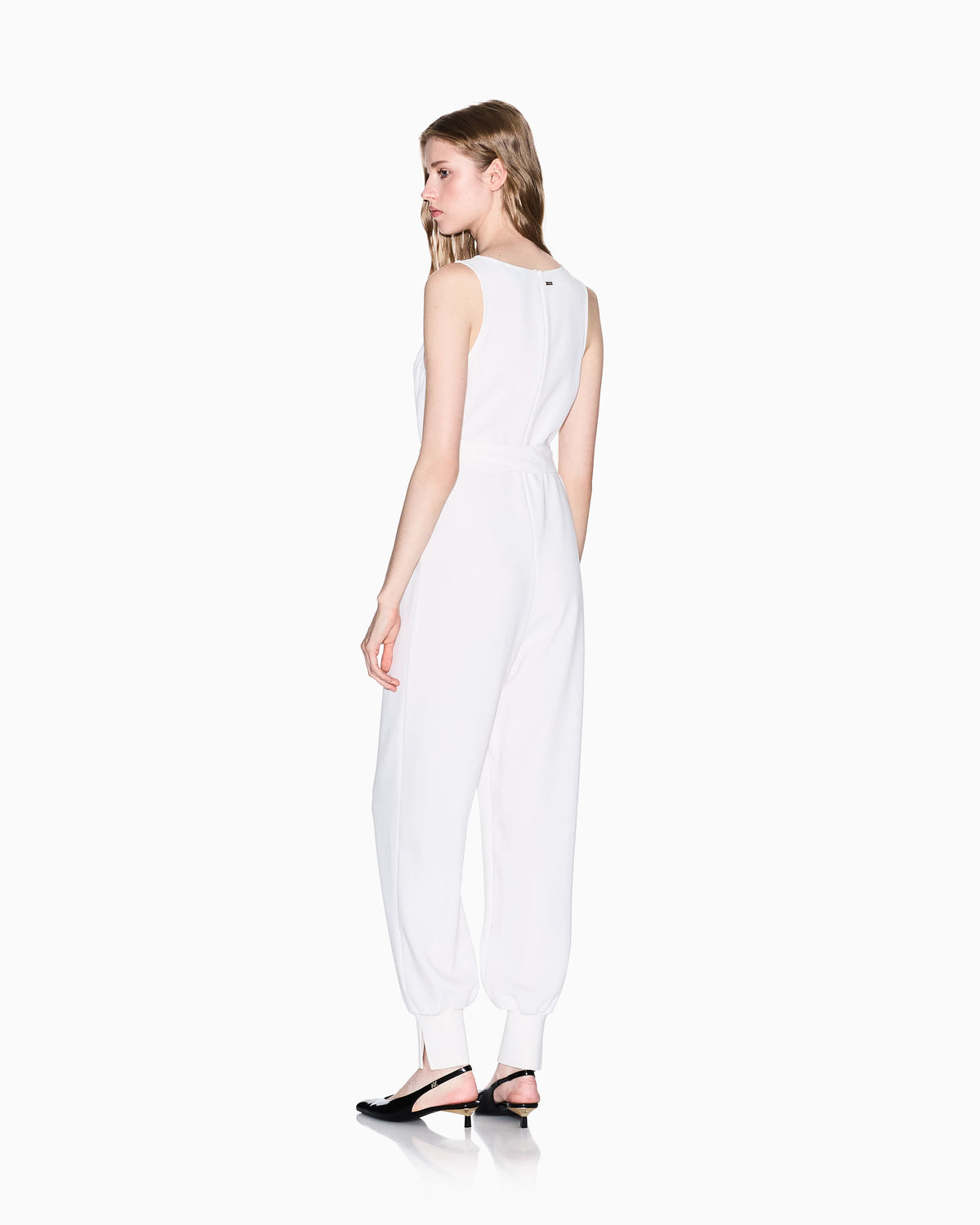 Jumpsuit with belt