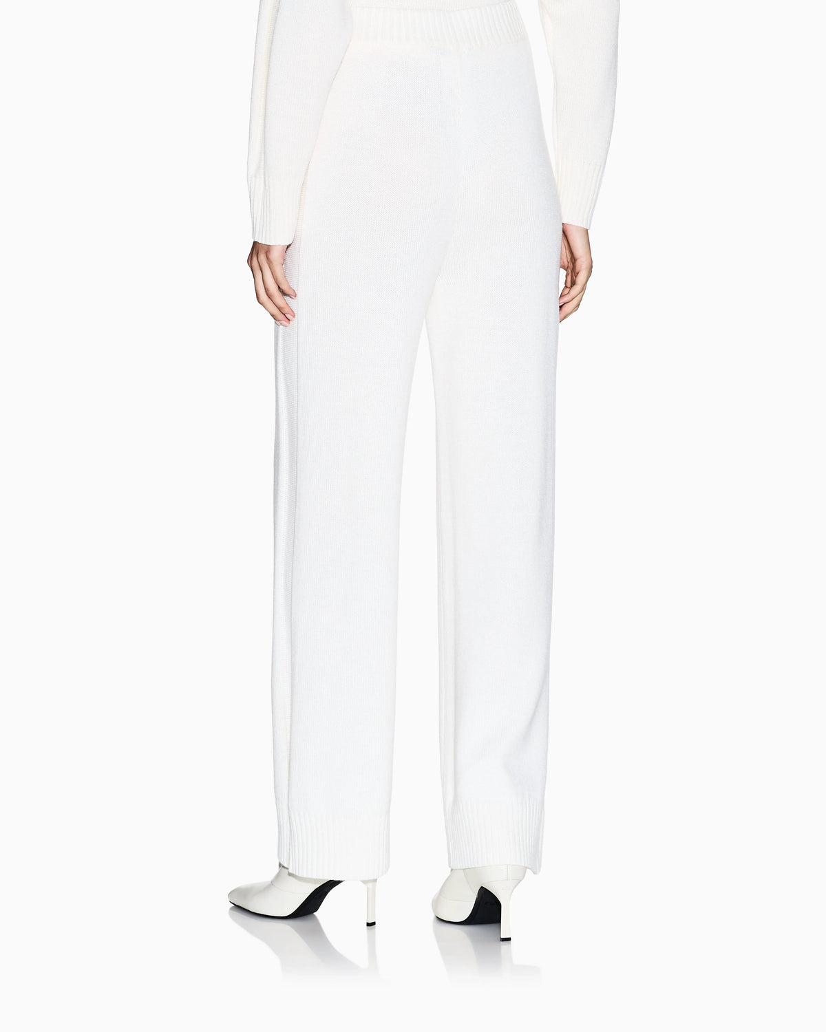Wool blend knitted trousers