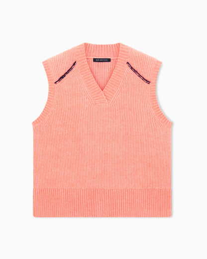 Sleeveless knitted vest