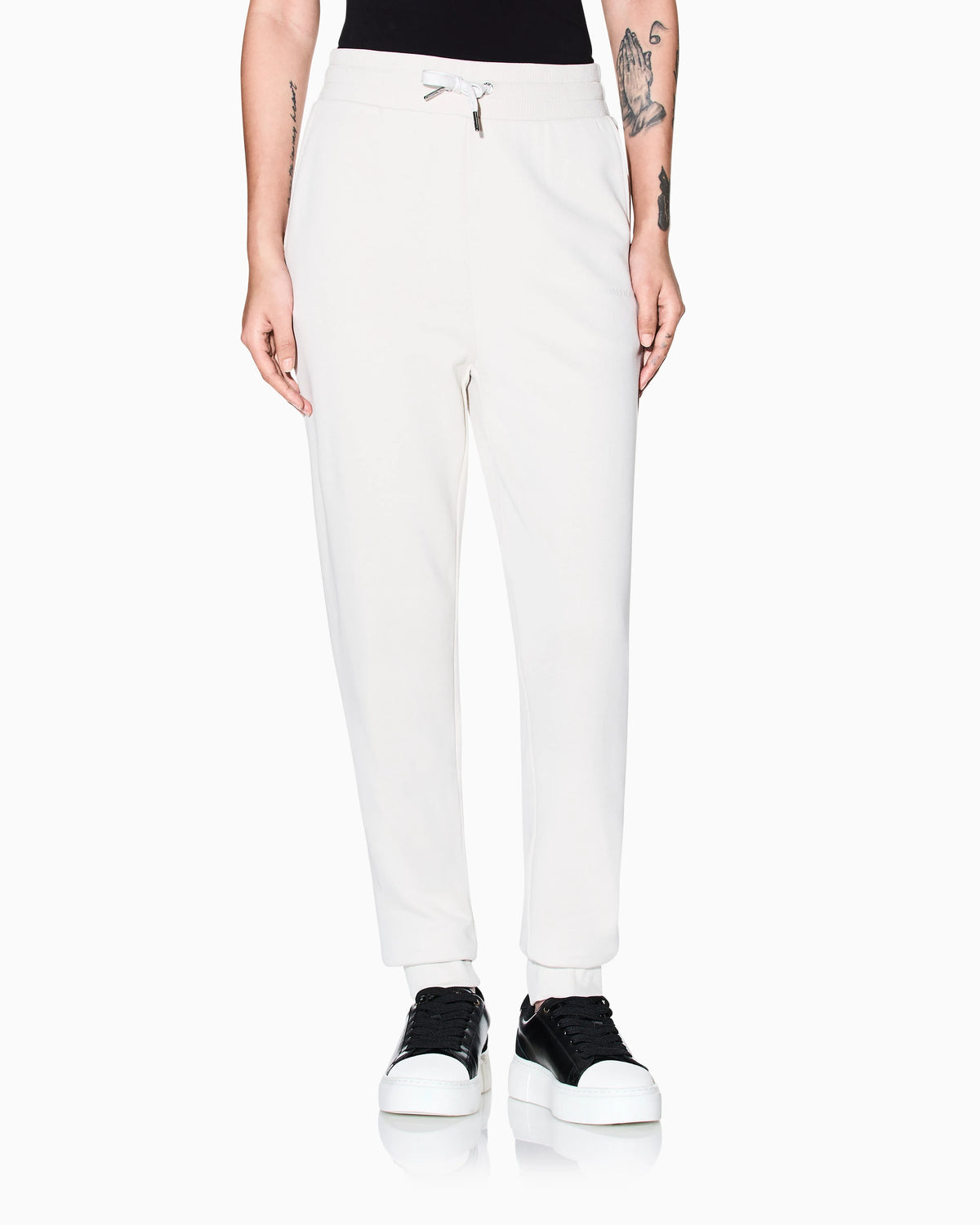Relaxed fit trousers