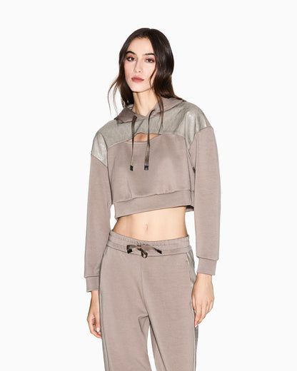 Cropped sweatshirt with cut out