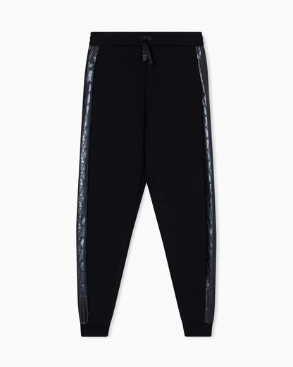 Jogger pants with side insert