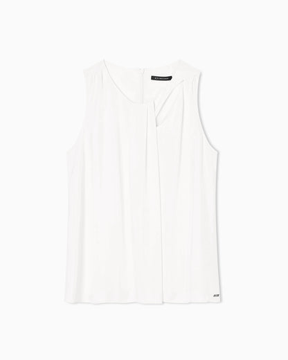 Top with cut out on the neckline