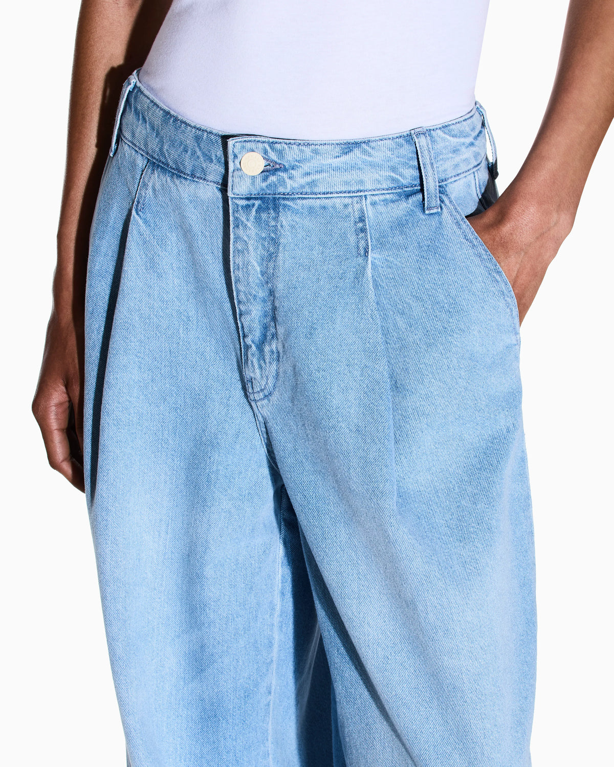 Wide-leg light denim jeans