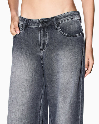 Stonewashed denim wide-leg jeans
