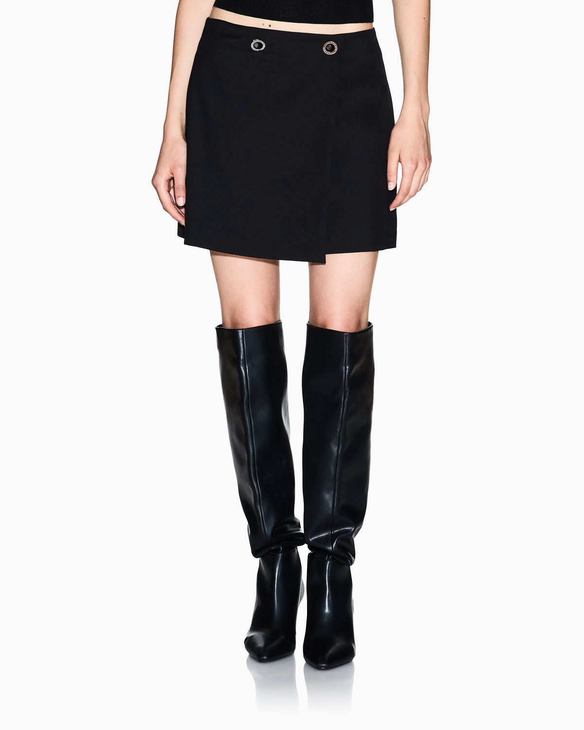 Mini skirt with buttons