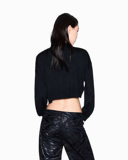 Cropped sweater with sequins
