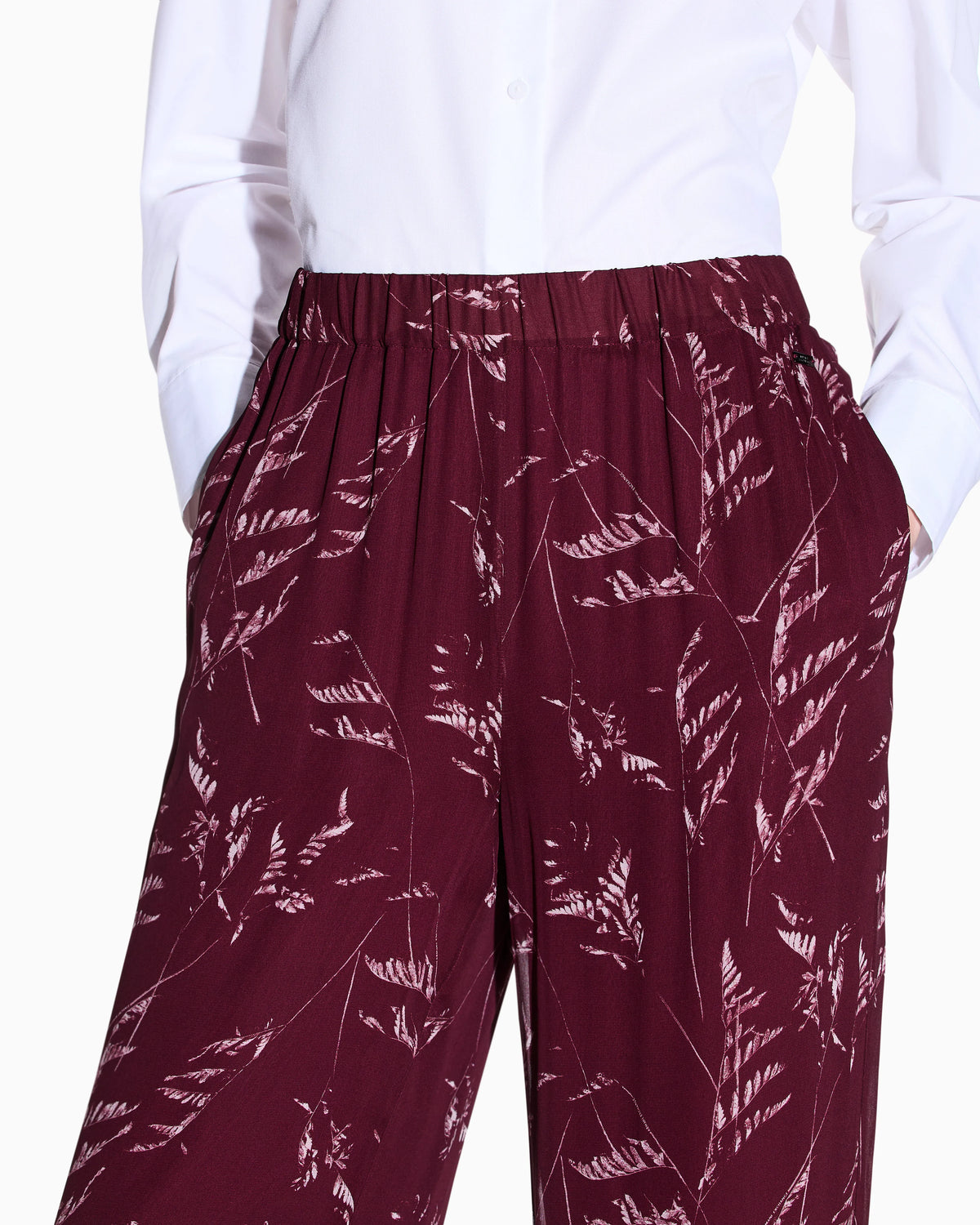 Pleated trousers in chiffon foliage