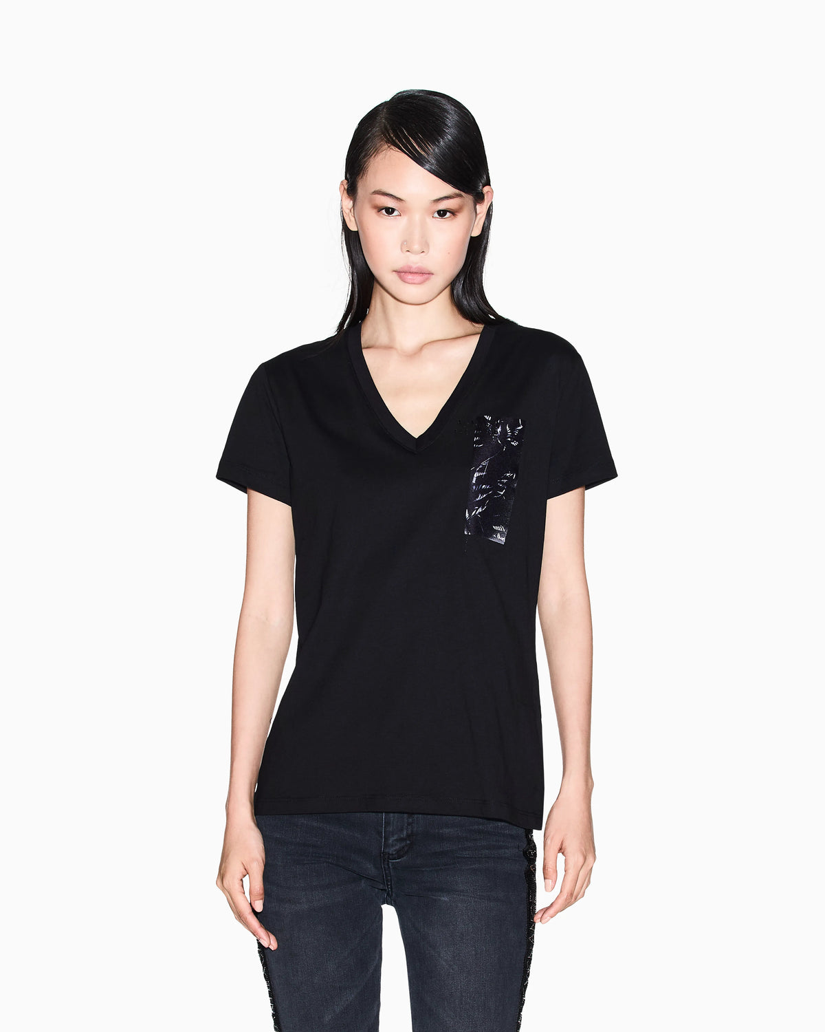 V-neck T-shirt