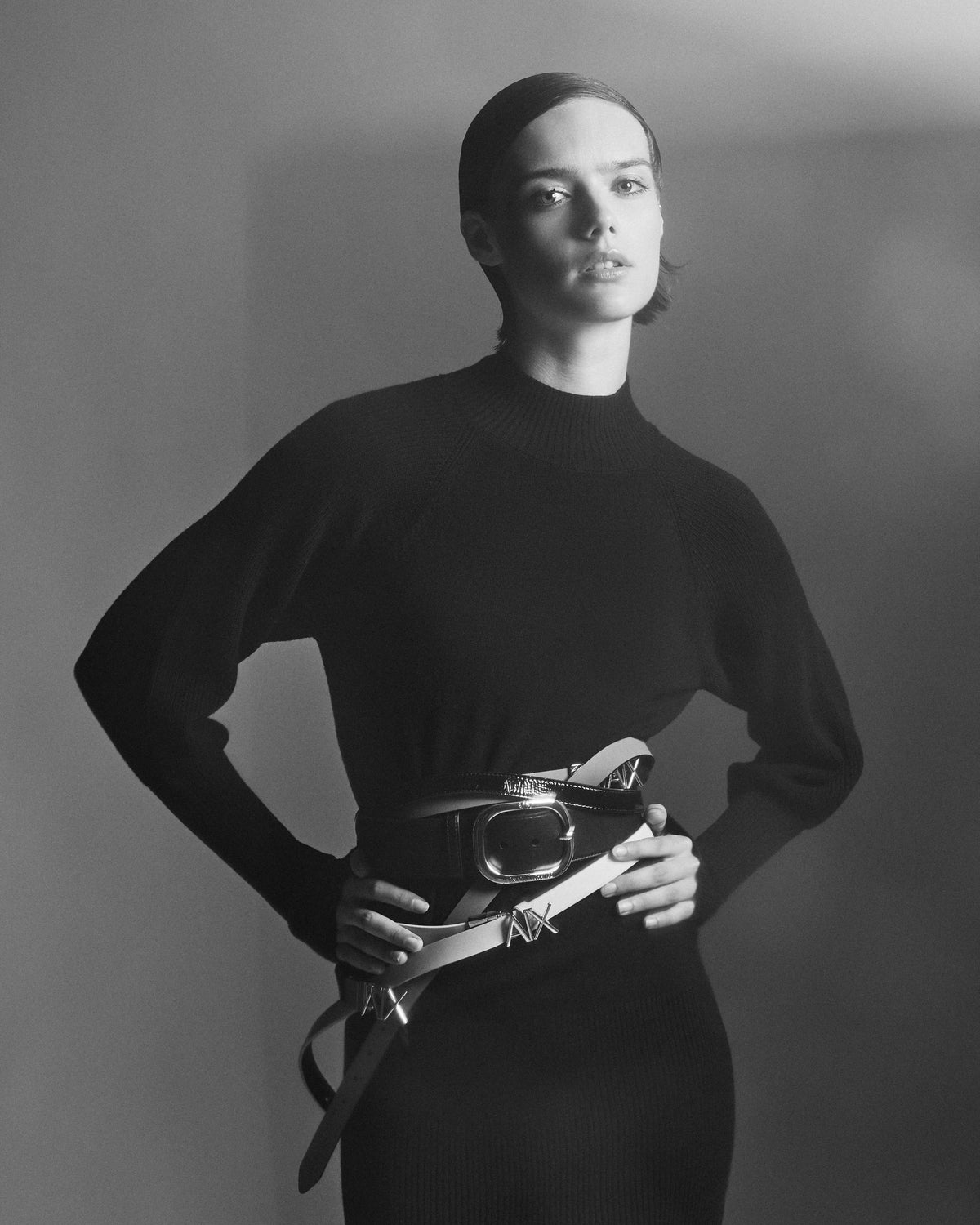 Belt with oversized buckle