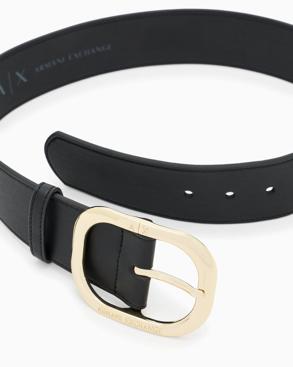 Belt with oversized buckle