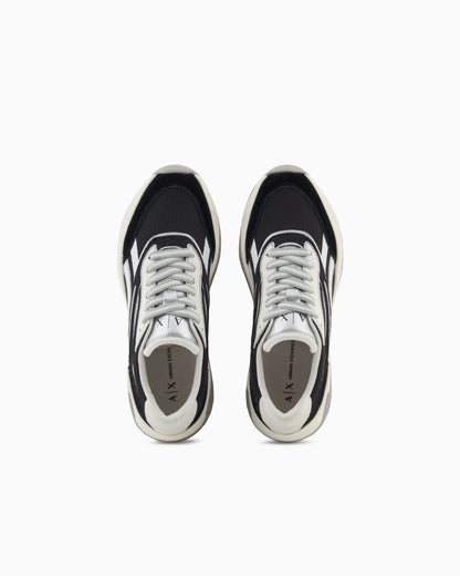 Leather sneakers with contrasting inserts